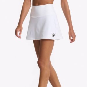 NWOT: Vuori Volley Tennis Skirt (L)